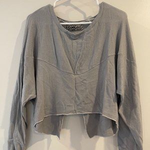 Groceries Brand Gray Cropped Sweater with Slit in the Back